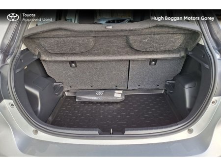 2020 Toyota Yaris YARIS HYBRID Y20 €17,950 thumbnail