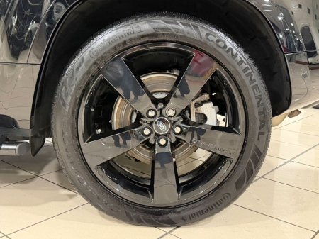 2025 Land Rover Defender X-DYNAMIC SE=HUGE SPEC//LIGHT INTERIOR//AS NEW=2 YEAR WARRANTY=TAILORED FINANCE PACKAGES AVAILABLE=TRADE IN'S WELCOME €104,995 thumbnail