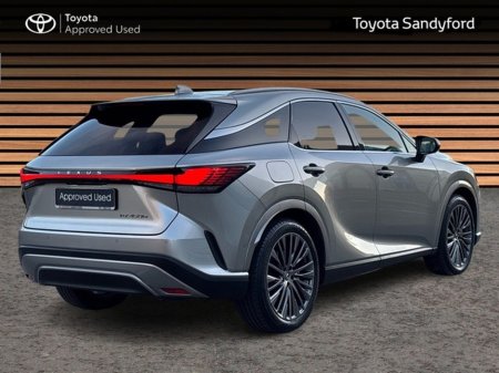 2025 Lexus RX 450h+ PHEV PREMIUM // PAN ROOF // HEATED & COOLING LEATHER SEATS // 360 CAMERA & PARK ASSIST // POWER TAILGATE // FULL WARRANTY €87,945 thumbnail