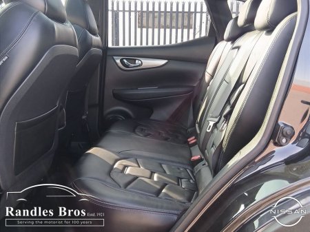 2018 Nissan Qashqai - thumbnail 10