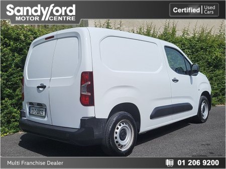 2021 Peugeot Partner Peugeot Partner 1.5 Blue HDI 75 €9,500