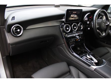 2019 Mercedes-Benz GLC Class GLC220D 4MATIC AMG SPORT 5DR ESTATE AUTOMATIC // AS NEW CONDITION THROUGHOUT // BUY WITH CONFIDENCE AA AND SIMI APPROVED DEALER 2026 // FINANCE ARRANGED // ALL TRADE INS WELCOME // €29,950 thumbnail