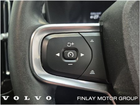 2022 Volvo XC40 - thumbnail 12