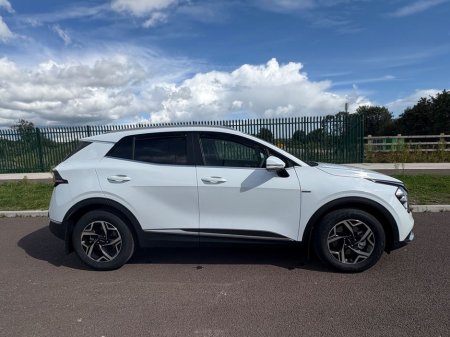 2026 Kia Sportage *ONE CAR ONLY*Sport Edition*Full Leather Heated Seats, 7 year warranty* *3 year AA*Apple CarPlay, Multi-Function Steering Wheel, Selectable Drive €42,900