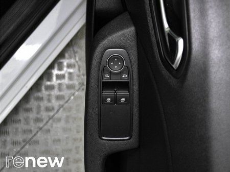 2022 Renault Clio - thumbnail 23