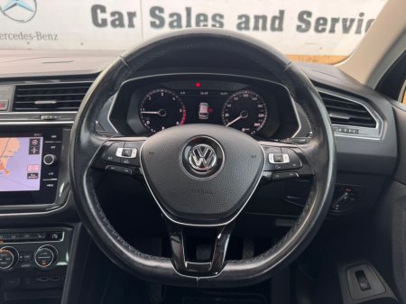 2018 Volkswagen Tiguan - thumbnail 28