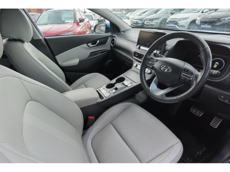 2023 Hyundai Kona 64KWH PREMIUM KAUAI - FINANCE AVAILABLE - CALL US TODAY ON 01 492 6566 OR 087-092 5525 €22,950 thumbnail