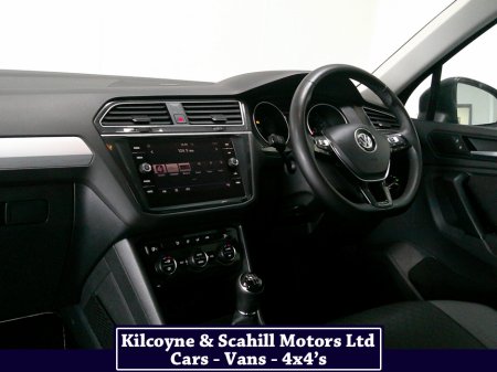 2019 Volkswagen Tiguan - thumbnail 18