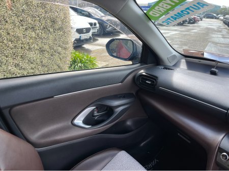 2022 Toyota Yaris Cross - thumbnail 15