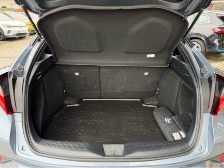 2023 Toyota C-HR - thumbnail 24