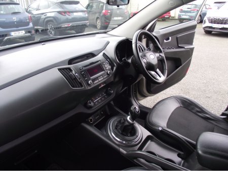 2012 Kia Sportage - thumbnail 10