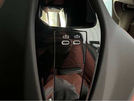 2022 BMW iX - thumbnail 16