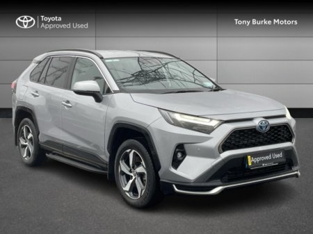 2025 Toyota Rav4 - PHEV - Plug InHybrid - Save EUR 3,400 - Free Services Offer Included - SOL Model + Sidesteps // Remote Central Locking // Front Electric Windows // Rear Electric Windows // Electric Mirrors // Heate €51,945