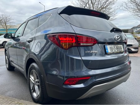 2018 Hyundai Santa Fe - thumbnail 13