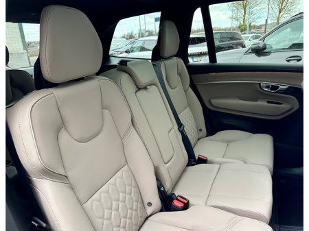 2026 Volvo XC90 - thumbnail 16