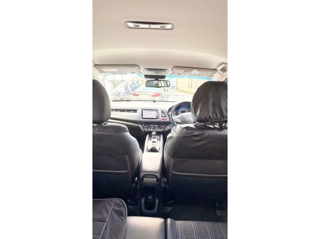 2015 Honda Vezel  €13,700 thumbnail