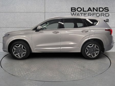 2023 Hyundai Santa Fe 1.6 PHEV 4WD Executive Plus Auto Finance from €199 €48,975