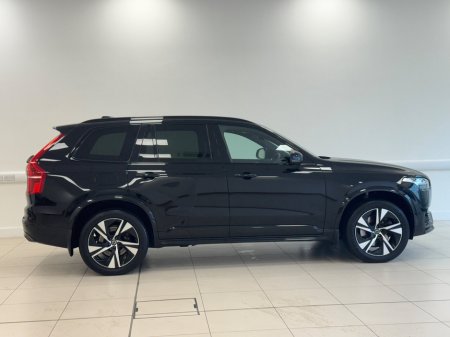 2022 Volvo XC90 T8 PHEV 455hp Plus (Dark Theme) €69,950