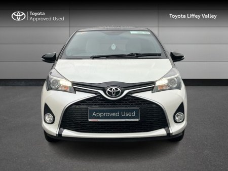 2017 Toyota Yaris 1.33 VVT-I DESIGN 99BHP 5 5DR €12,450 thumbnail