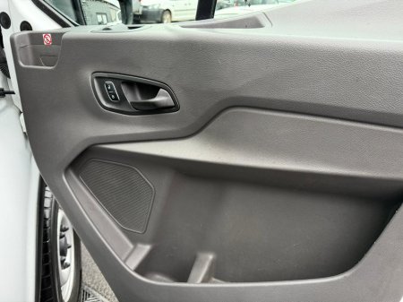 2022 Ford Transit 350 LEADER ECOBLU P/V ECOBLUE , L3 H3 , ONLY 62K , FULLY SERVICED , DOE , WARRANTY , FROM €75 p/w & €9,950 DEPOSIT / TRADE IN , PLY LINED , TOW BAR , PARKING SENSORS , €21,950 thumbnail