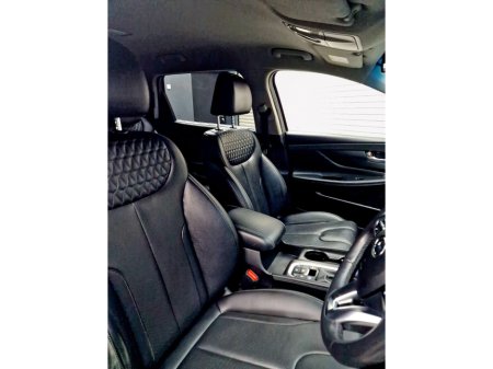 2019 Hyundai Santa Fe 2.2 CRDi 4WD Executive Plus Auto €27,950