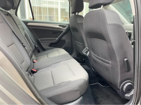 2014 Volkswagen Golf COMFORTLINE 1.2 TSI MANUAL, 1 OWNER FROM NEW, VERY LOW KMS, LOW TAX €13,995 thumbnail