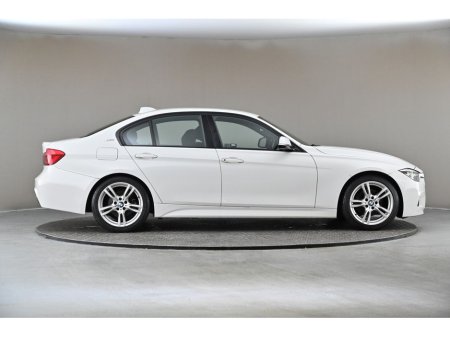 2017 BMW 3 Series - thumbnail 11