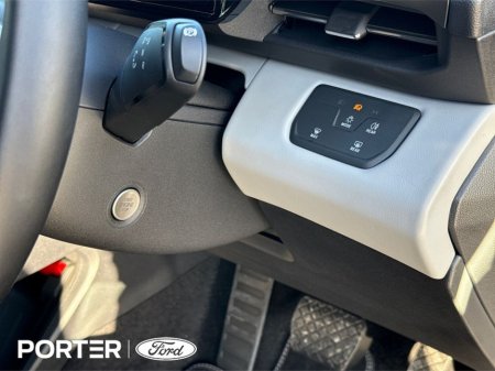 2026 Ford Capri SELECT *627 KLMS RANGE* thumbnail