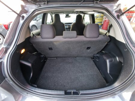 2018 Toyota Yaris KSP130 5DR AUTO €11,900 thumbnail