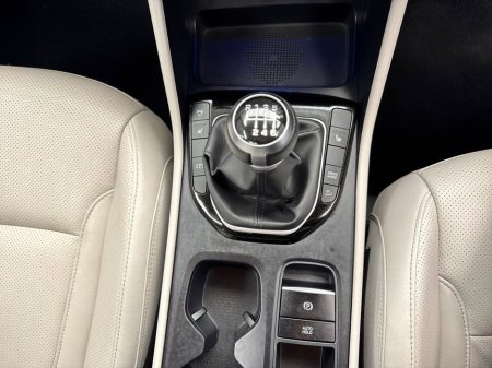 2022 Hyundai Tucson - thumbnail 16