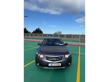 2014 Honda Accord - view 2