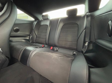 2019 Mercedes-Benz C Class - thumbnail 10