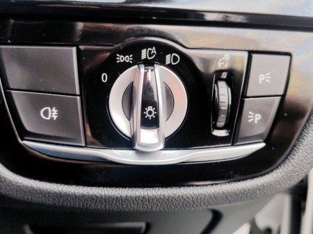 2023 BMW 5 Series 520d M Sport (MHT) 20% €49,950 thumbnail