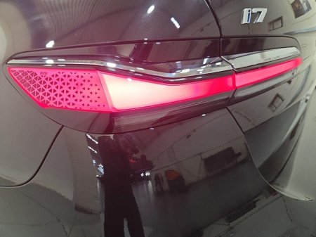 2024 BMW i7 - thumbnail 19