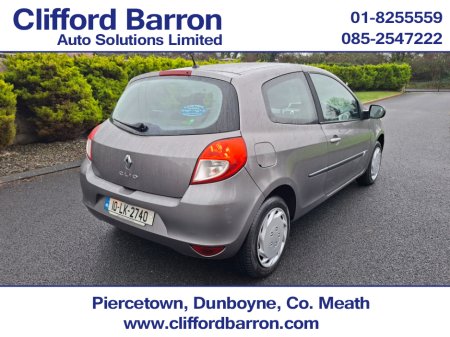 2010 Renault Clio 3 1.2 16V ROYALE ETHANOL 3DR €3,750 thumbnail