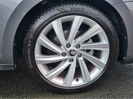 2023 Skoda Octavia STYLE 1.0 TSI 110HP 5DR *DEPOSIT TAKEN* €26,950 thumbnail