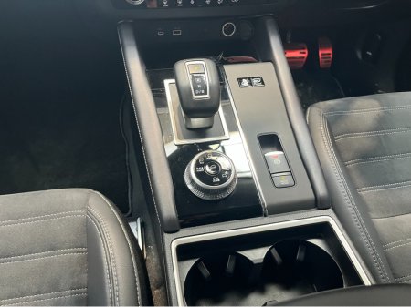 2023 Mitsubishi Outlander - thumbnail 22