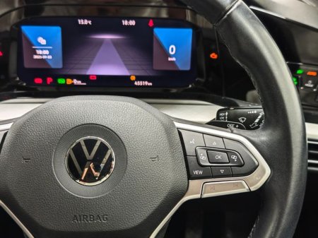 2022 Volkswagen Golf 1.0 ETSI ACTIVE Automatic, Reversing camera €24,995 thumbnail