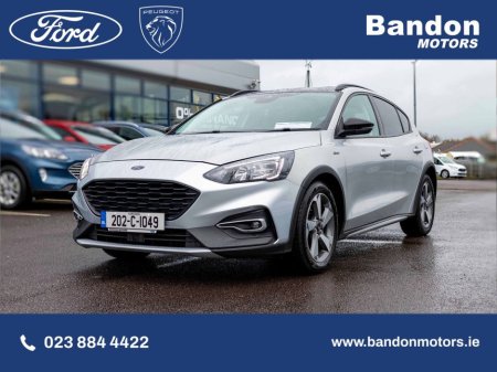 2020 Ford Focus - thumbnail 2