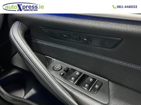 2018 BMW 5 Series - thumbnail 36