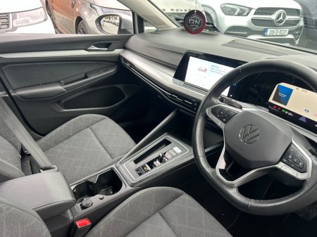 2023 Volkswagen Golf - thumbnail 13