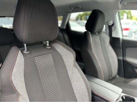 2019 Peugeot 3008 ACTIVE 1.2 PETROL - AUTO - 12M WARRANTY - CAR: 1628 €14,950 thumbnail