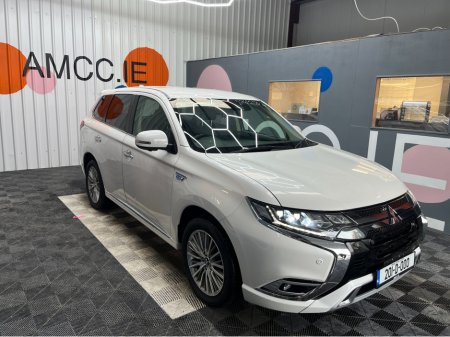 2020 Mitsubishi Outlander €24950! 2020 MITSUBISHI OUTLANDER PHEV G 2.4 AUTOMATIC / CRUISE CONTROL / 360° PARKING CAMERA / PADDLE SHIFTERS / ELECTRIC HEATED SEATS / HEATED STEERING WHEEL