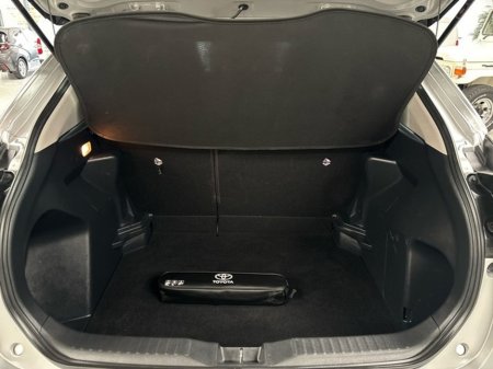 2022 Toyota Yaris Cross - thumbnail 10