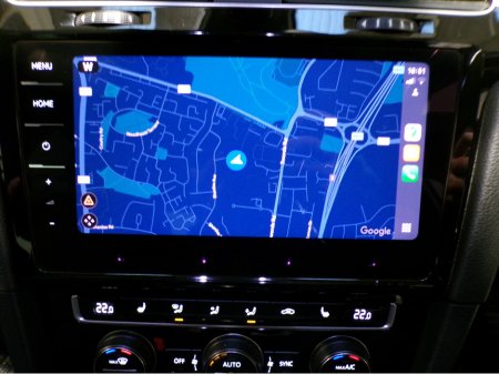 2018 Volkswagen Golf *MIESTER EDITION*MARK 7.5*AUTO*VW GOLF 1.4 TSI HIGH-LINE*FULL LEATHER HEATED MEMORY SPORT SEATS**VIRTUAL COCKPIT*PILOT PARKING*COLOUR CAMERA*SAT-NAV*APPLE-CARPLAY*ANDROID AUTO*UP-GRADED VW ALLOYS*XL M €18,900 thumbnail