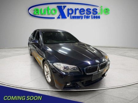 2017 BMW 5 Series - thumbnail 1