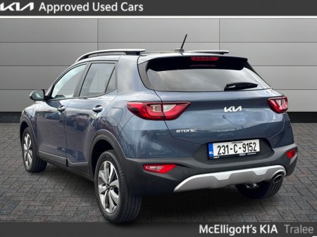 2023 Kia Stonic - thumbnail 2