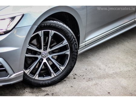 2018 Volkswagen Passat 1.6 TDI 120HP Highline €21,995 thumbnail