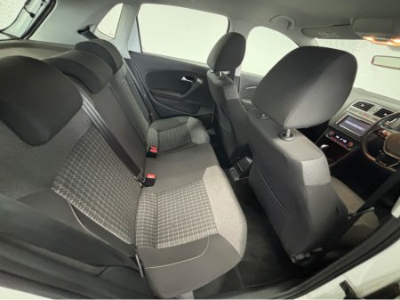 2016 Volkswagen Polo - thumbnail 10