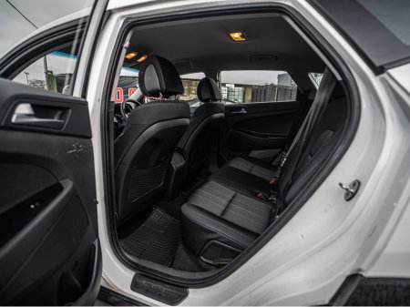 2016 Hyundai Tucson 162 Tucson 1.7d/New NCT/Low mls/1yr warranty €14,888 thumbnail